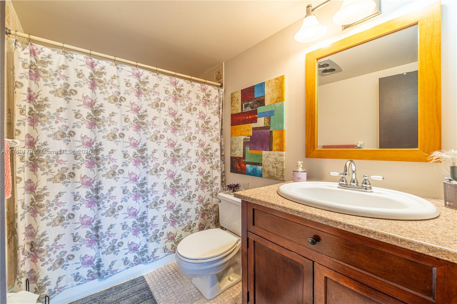 CASA BLANCA CONDO - Residential
