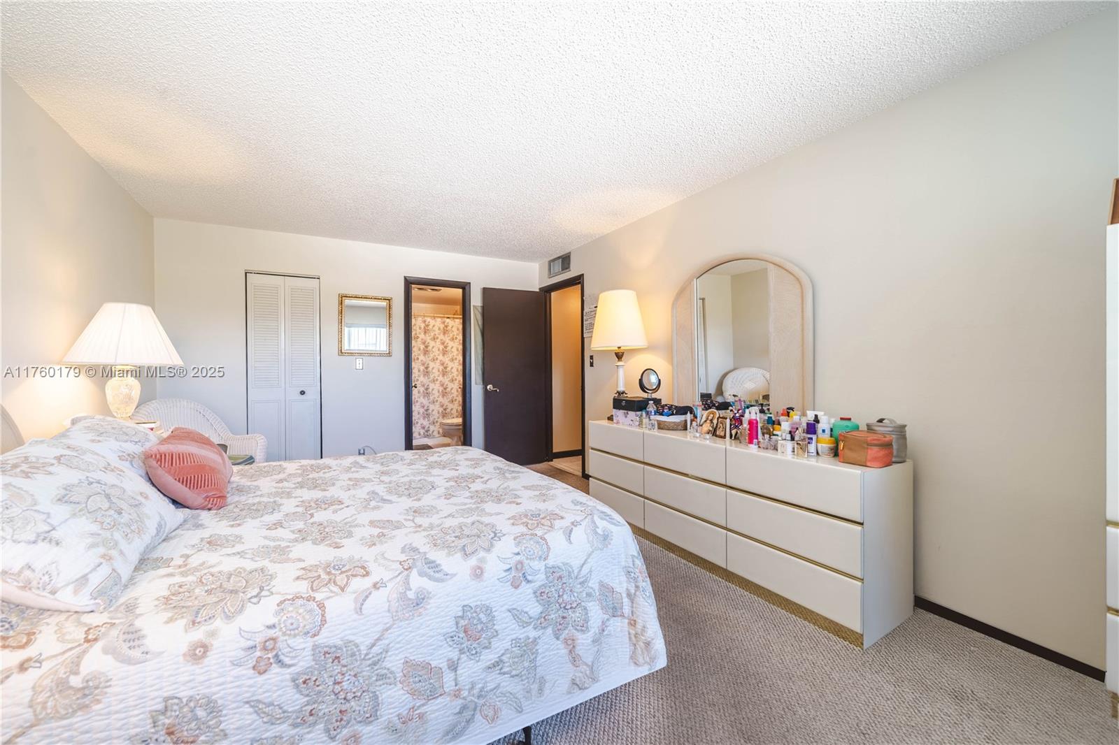 CASA BLANCA CONDO - Residential