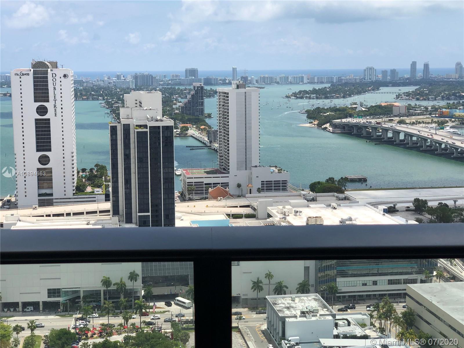 CANVAS CONDO - Residential Lease