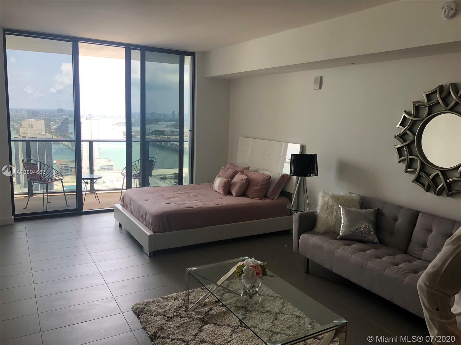 CANVAS CONDO - Residential Lease