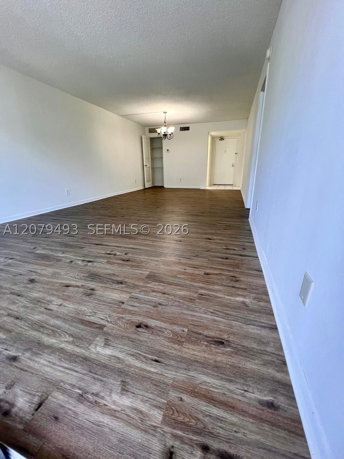 700 NW 214th St 411