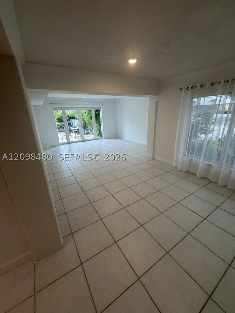10001 W Bay Harbor Dr 101