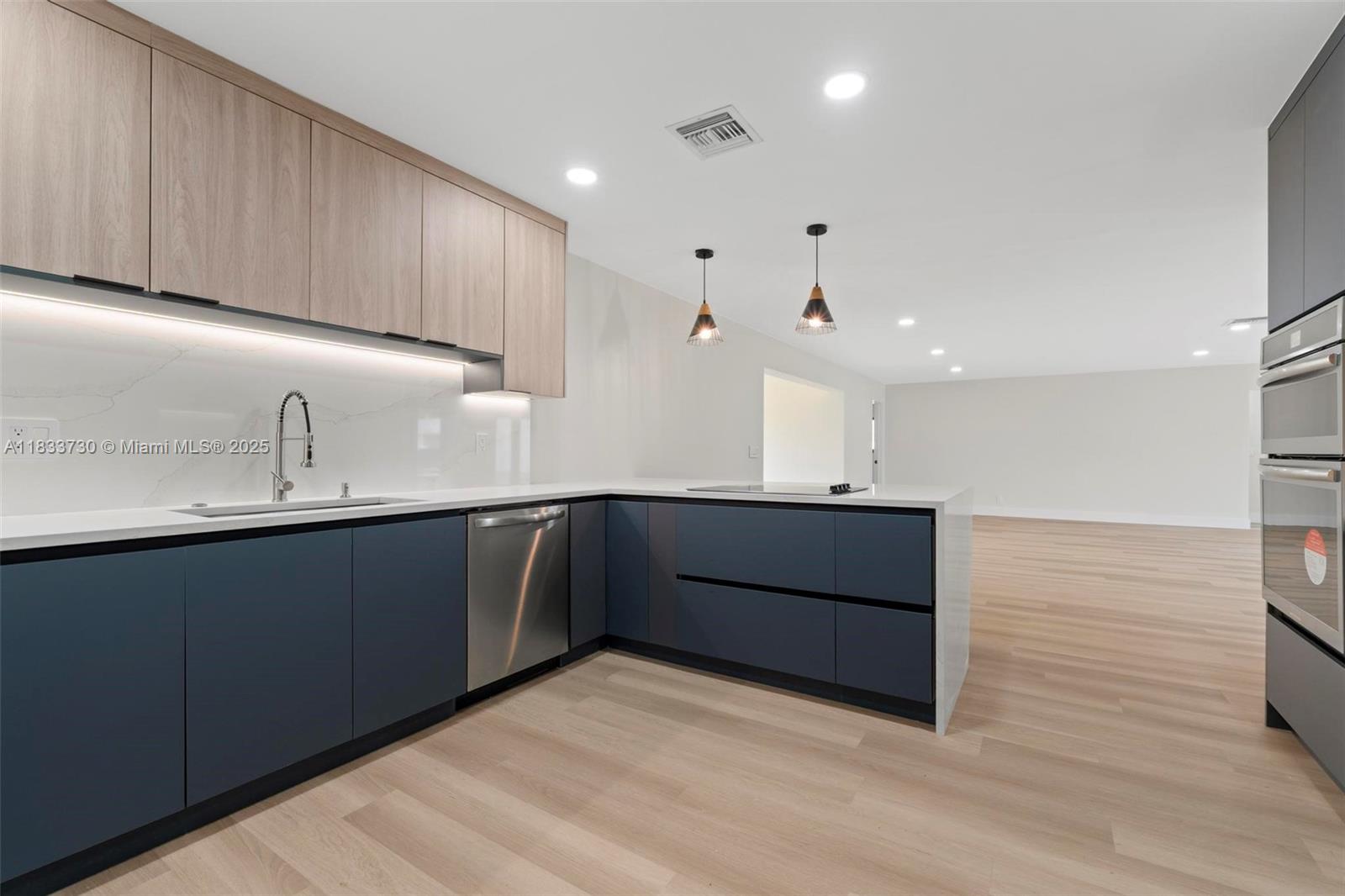 GOLFVIEW HARBOUR 2ND SEC - Residential