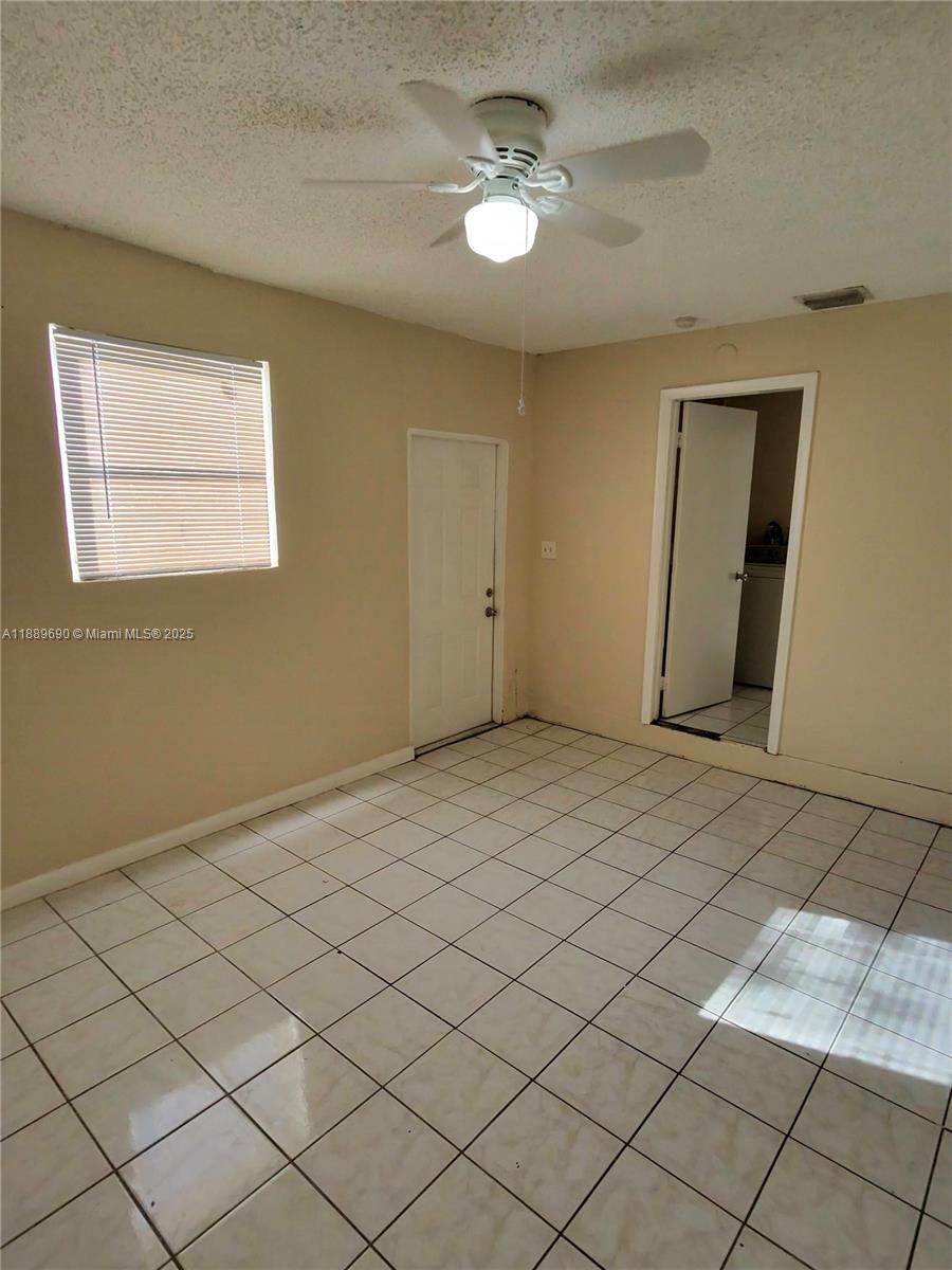 FORWARD SUB NO 1 - Residential Lease
