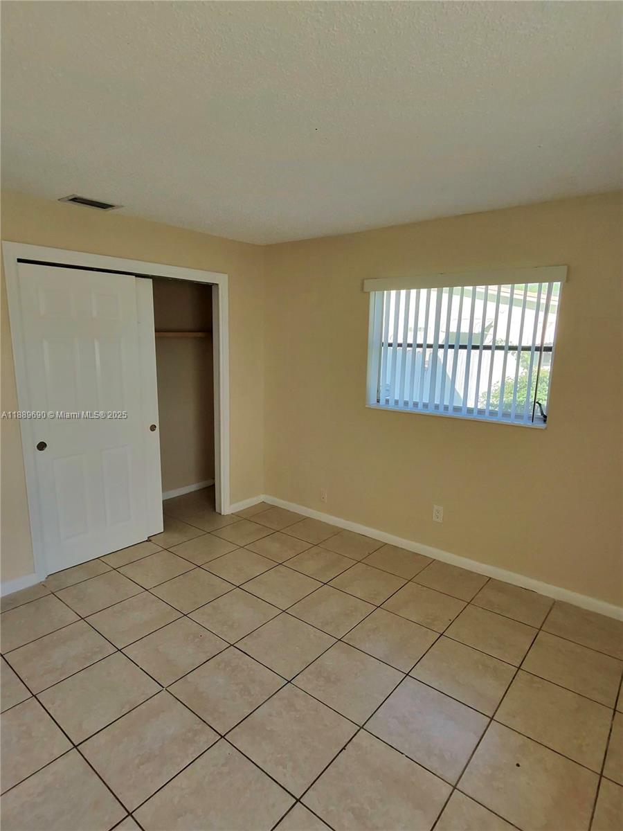 FORWARD SUB NO 1 - Residential Lease