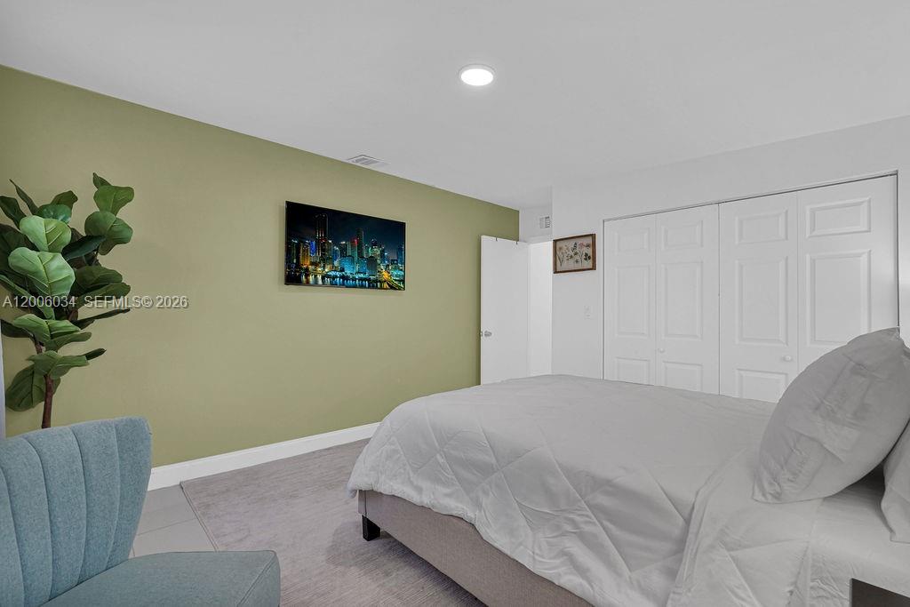 PRINCETONIAN SUB SEC 1 - Residential Lease