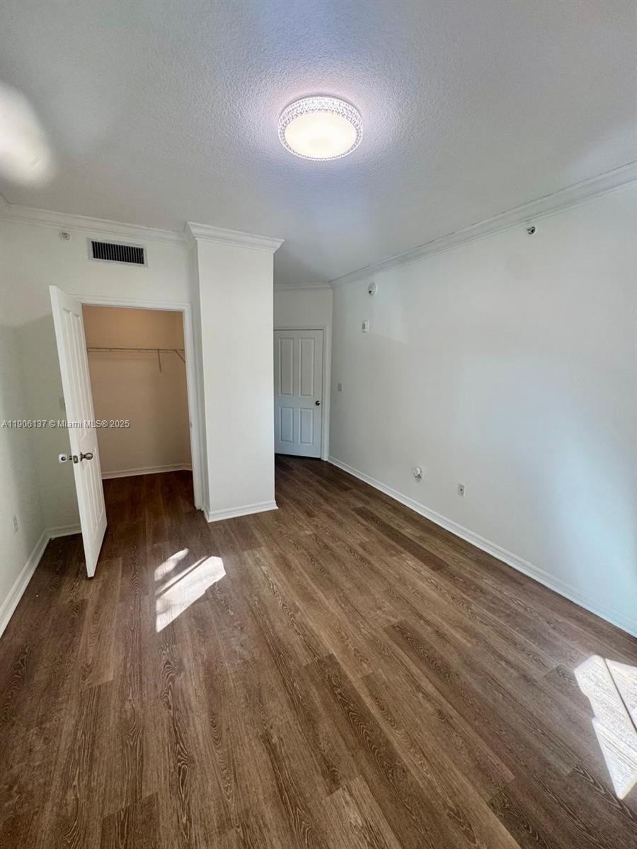 THE WAVERLY AT SURFSIDE B - Residential