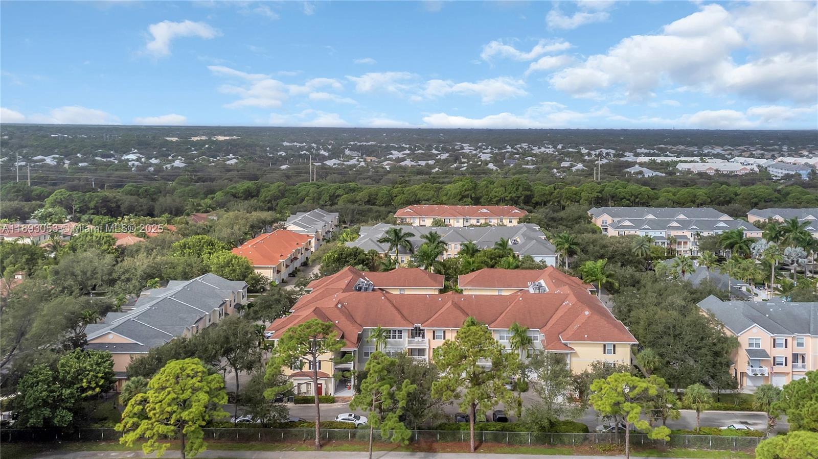 SOMERSET AT ABACOA CONDO - Residential