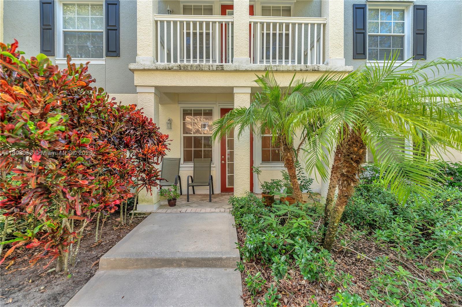 SOMERSET AT ABACOA CONDO - Residential