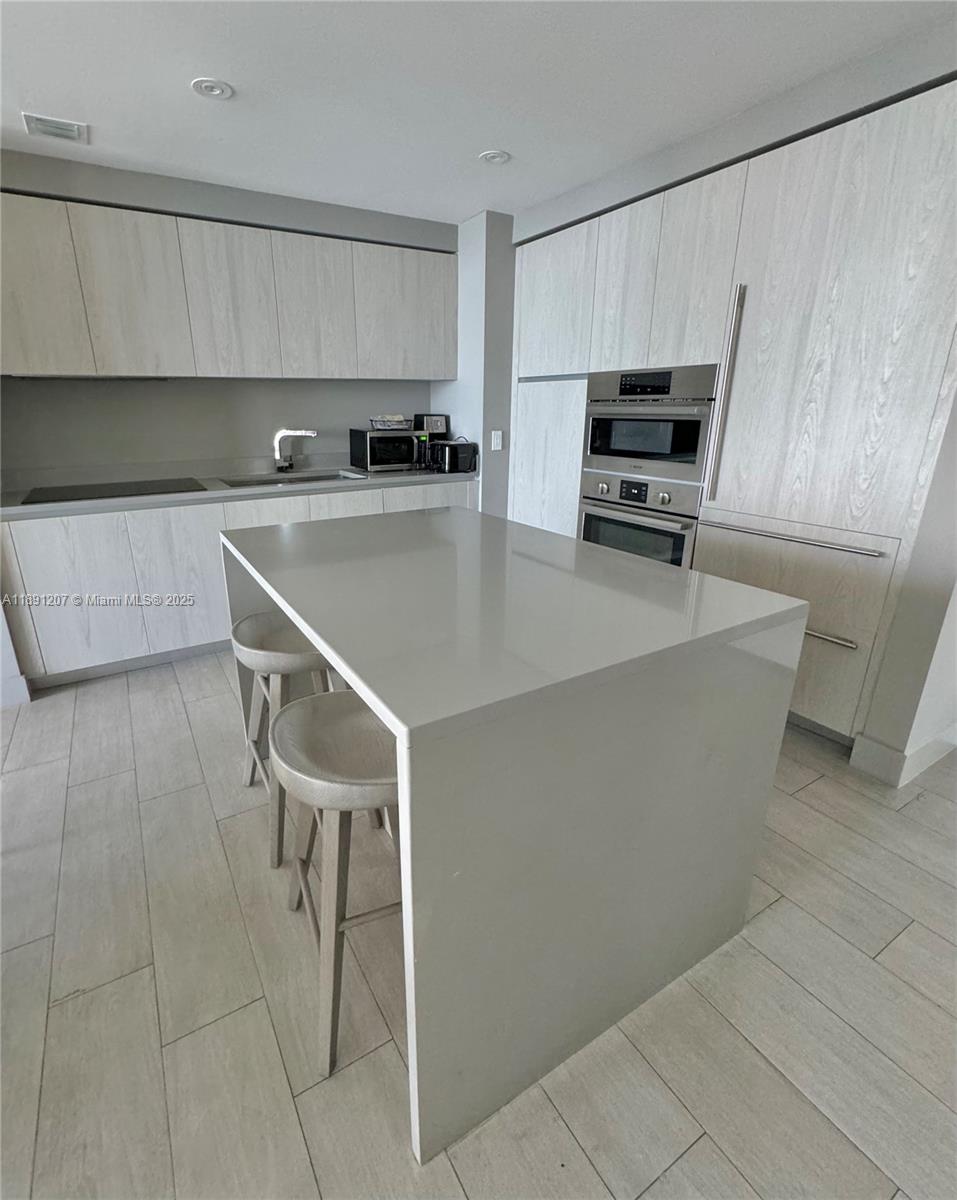 4010 SOUTH OCEAN CONDO - Residential