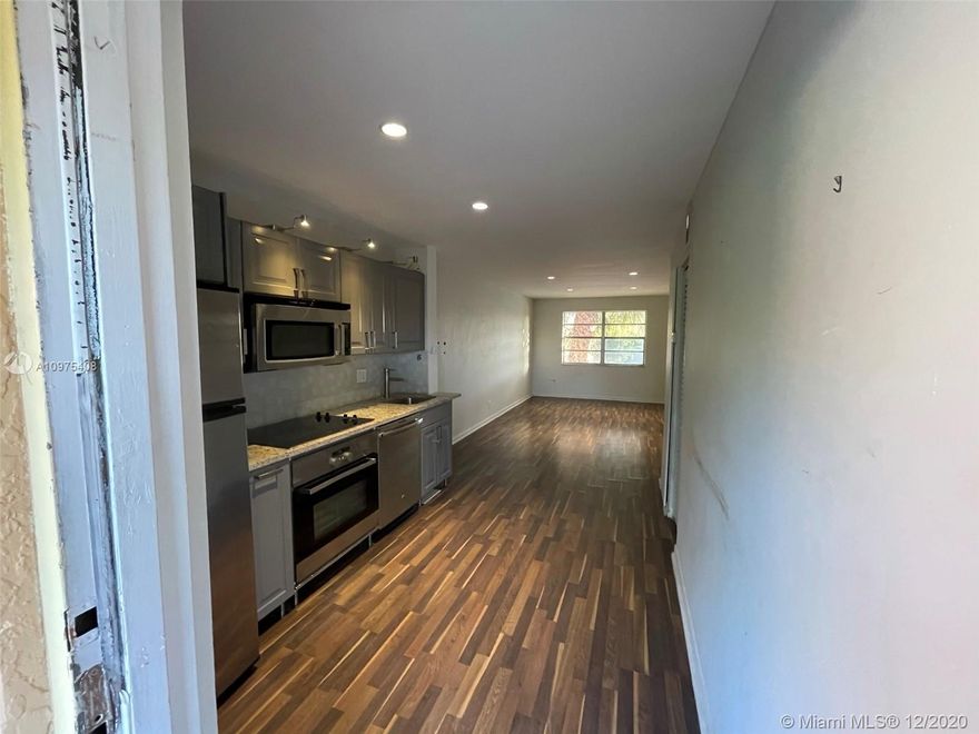 2 bed 1 bath condo close to Wilton Manors, Fort Lauderdale, and the highway. the beach is just a few minutes away. Brand new renovated bathroom. The community features a pool, tennis courts, and racquetball courts. Quick approval for 1-2 weeks. First-month rent and 2 months security deposit to move in. Common laundry room. Will be freshly painted prior to move in. Proof of income and last two bank statements for Landlord's approval. $30 screening fee with Landlord (paid online). No evictions or criminal records. Easy to show. 3D Virtual tour available. Unit freshly painted after photos were taken. Private condo for rent, not an apartment community.