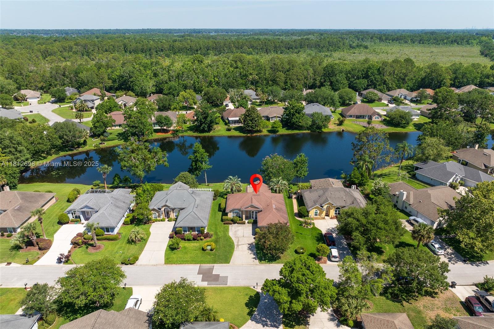 1530 Blue Heron Ct
