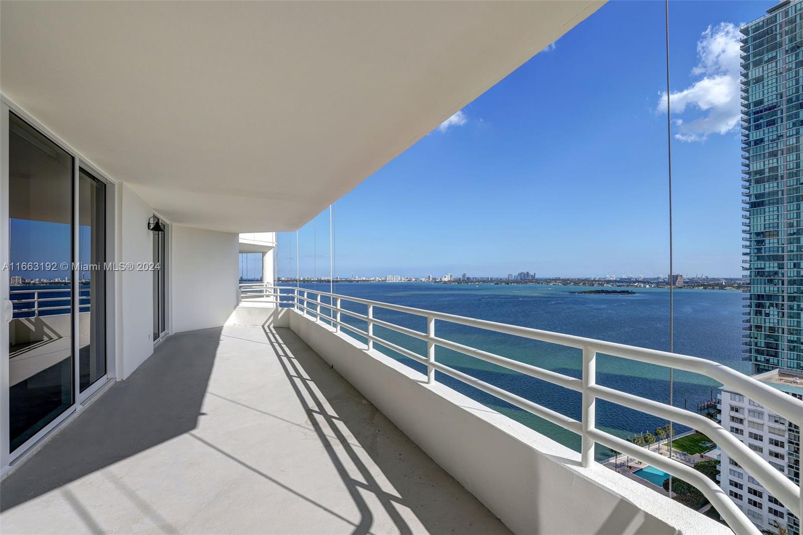 The Hamilton - Residential Lease