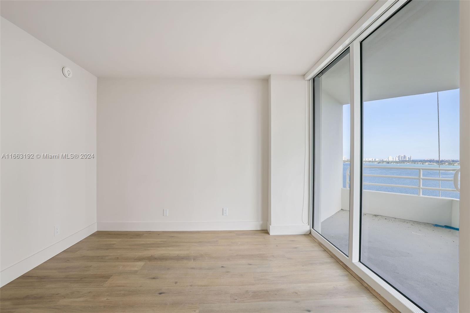 The Hamilton - Residential Lease
