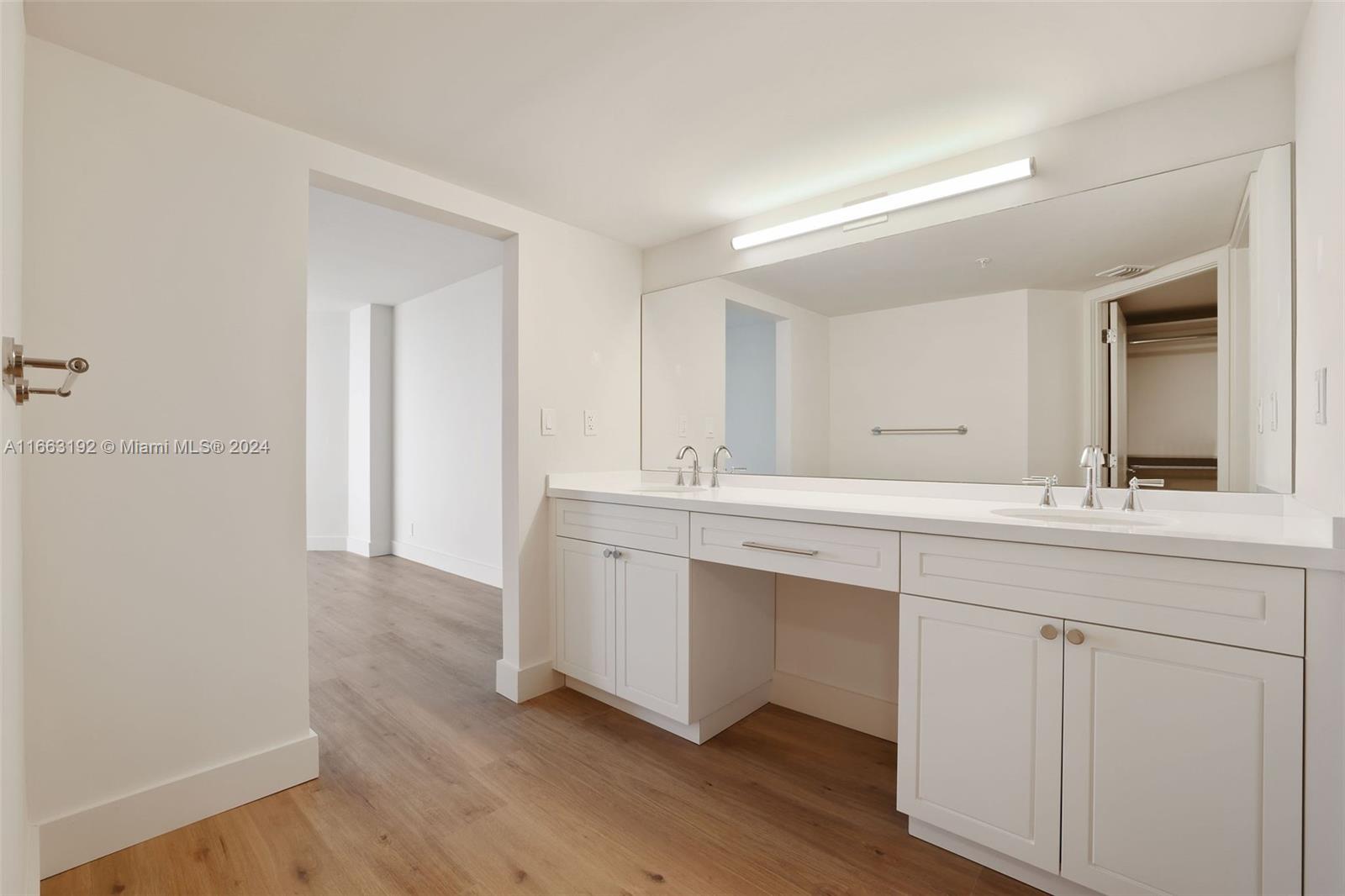 The Hamilton - Residential Lease