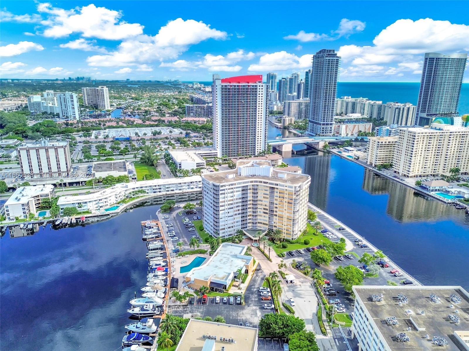 LAKE POINT TOWER CONDOMIN - Residential