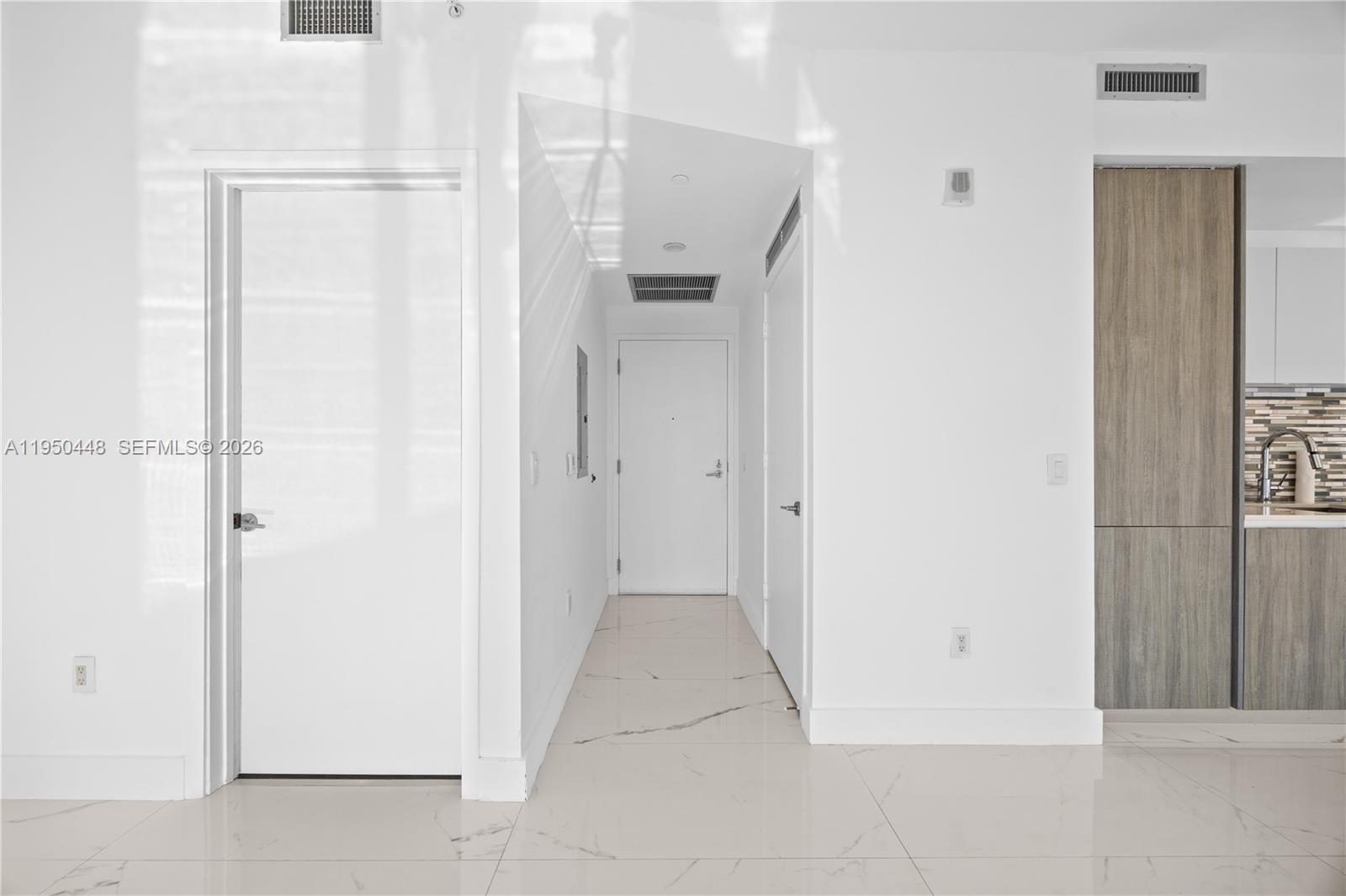 BISCAYNE BEACH CONDO - Residential