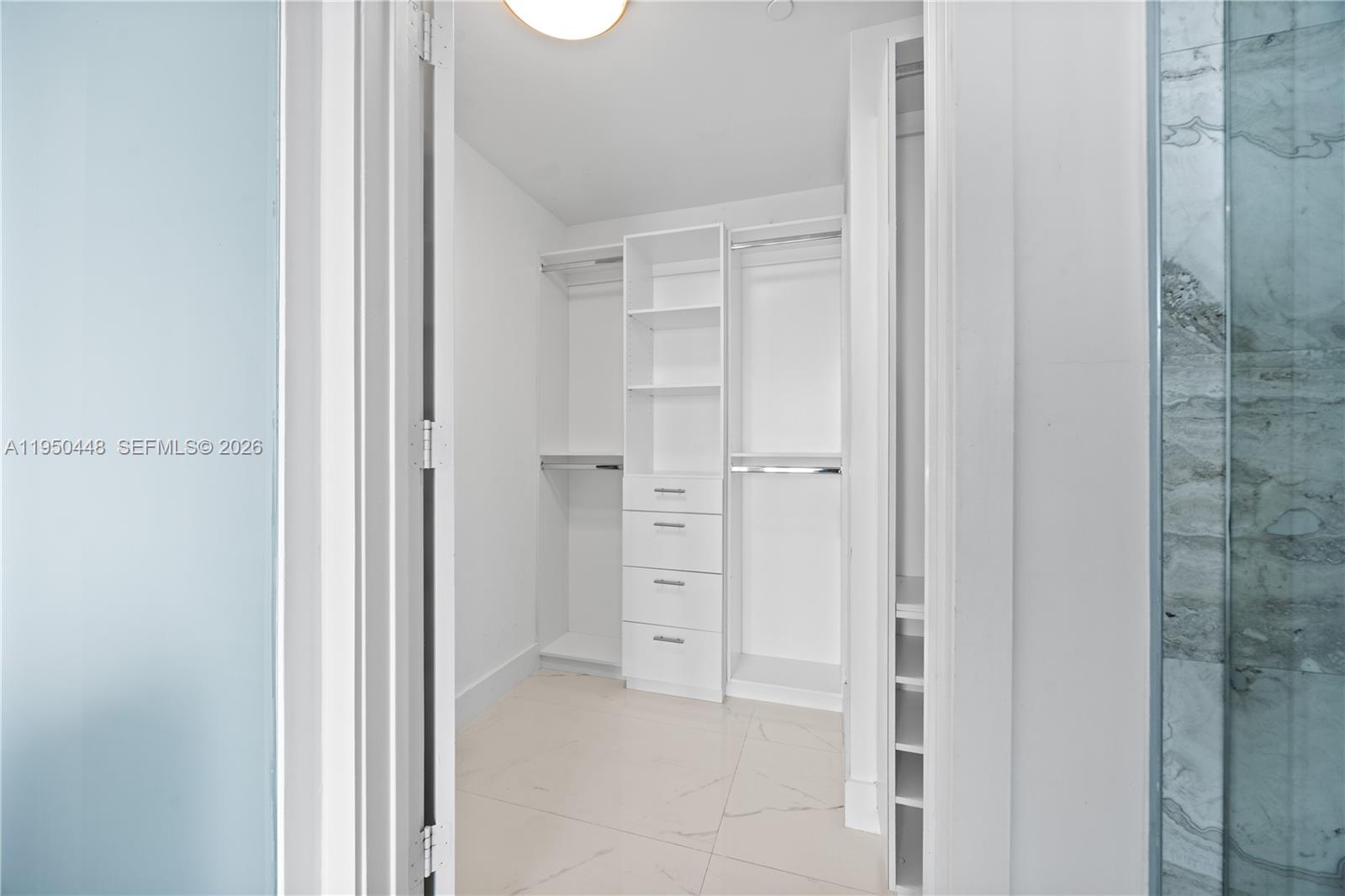 BISCAYNE BEACH CONDO - Residential