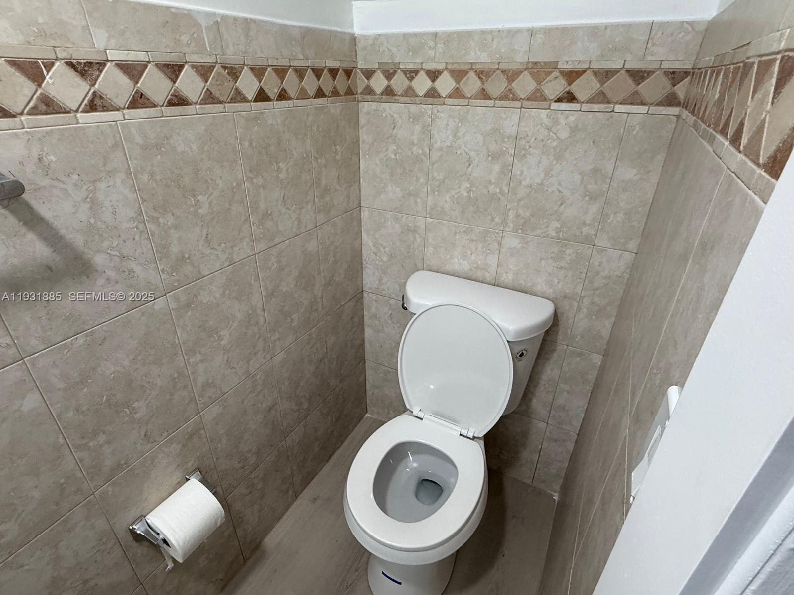 VILLA VERANDA CONDO - Residential Lease