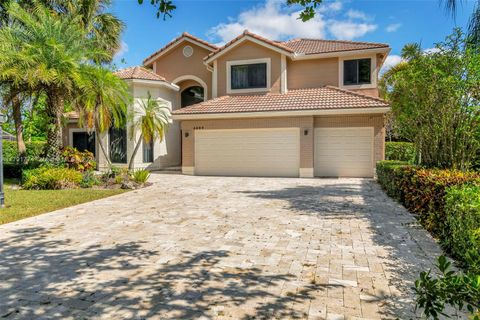 4699 Rothschild Dr Coral Springs FL 33067