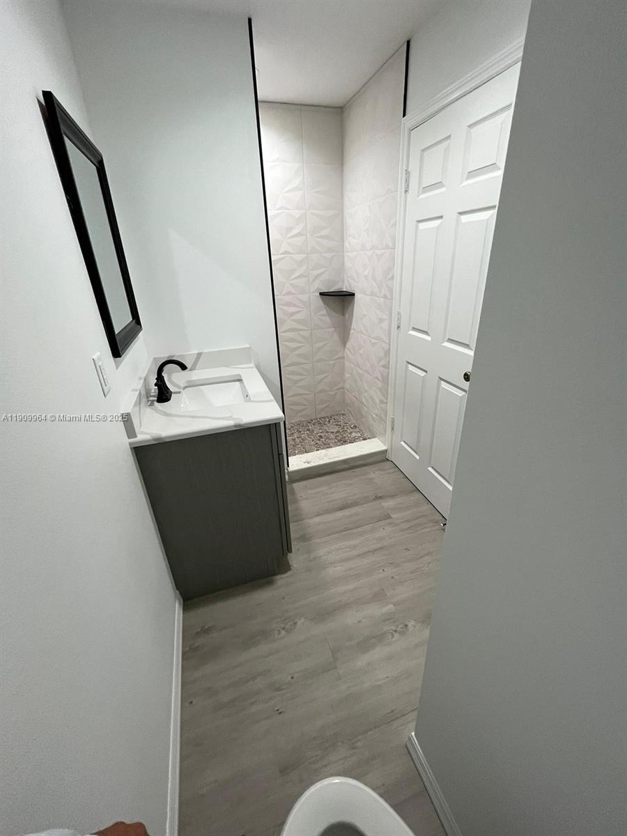 KING'S BAY - Residential Lease