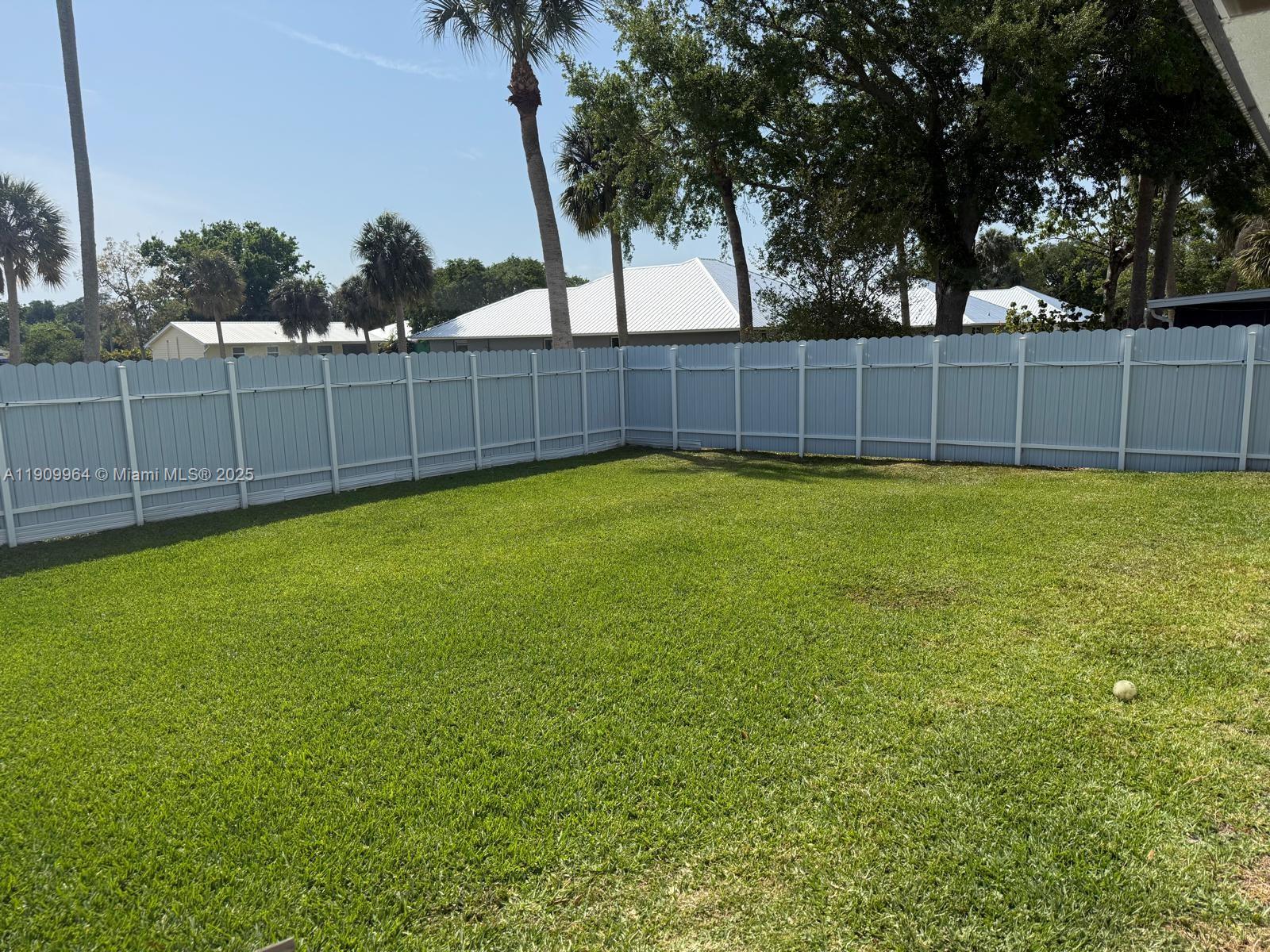 KING'S BAY - Residential Lease