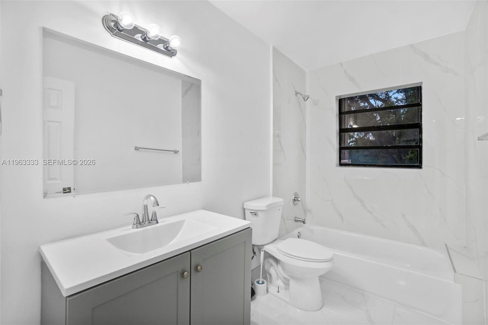 MANNING GARDENS 1ST ADDN - Residential