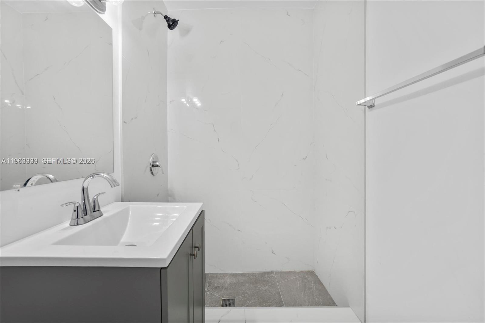 MANNING GARDENS 1ST ADDN - Residential