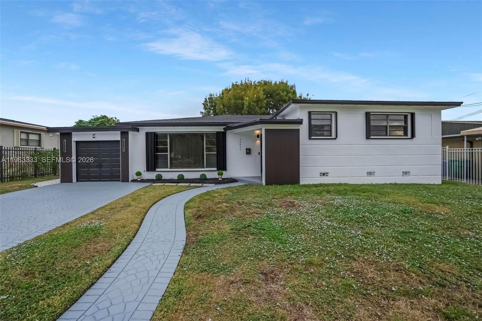 MANNING GARDENS 1ST ADDN - Residential