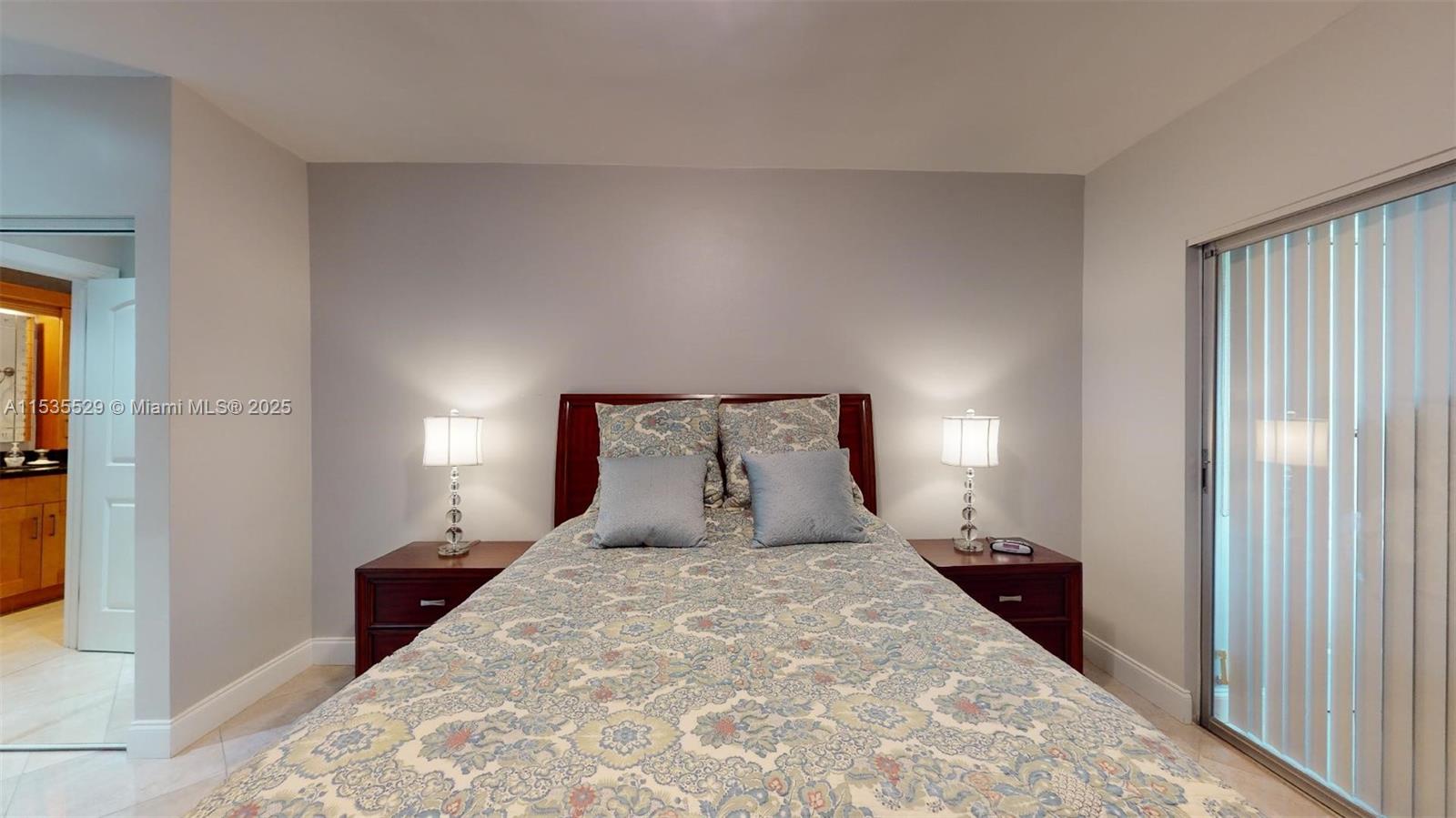 SECOND GULFSTREAM GARDEN - Residential