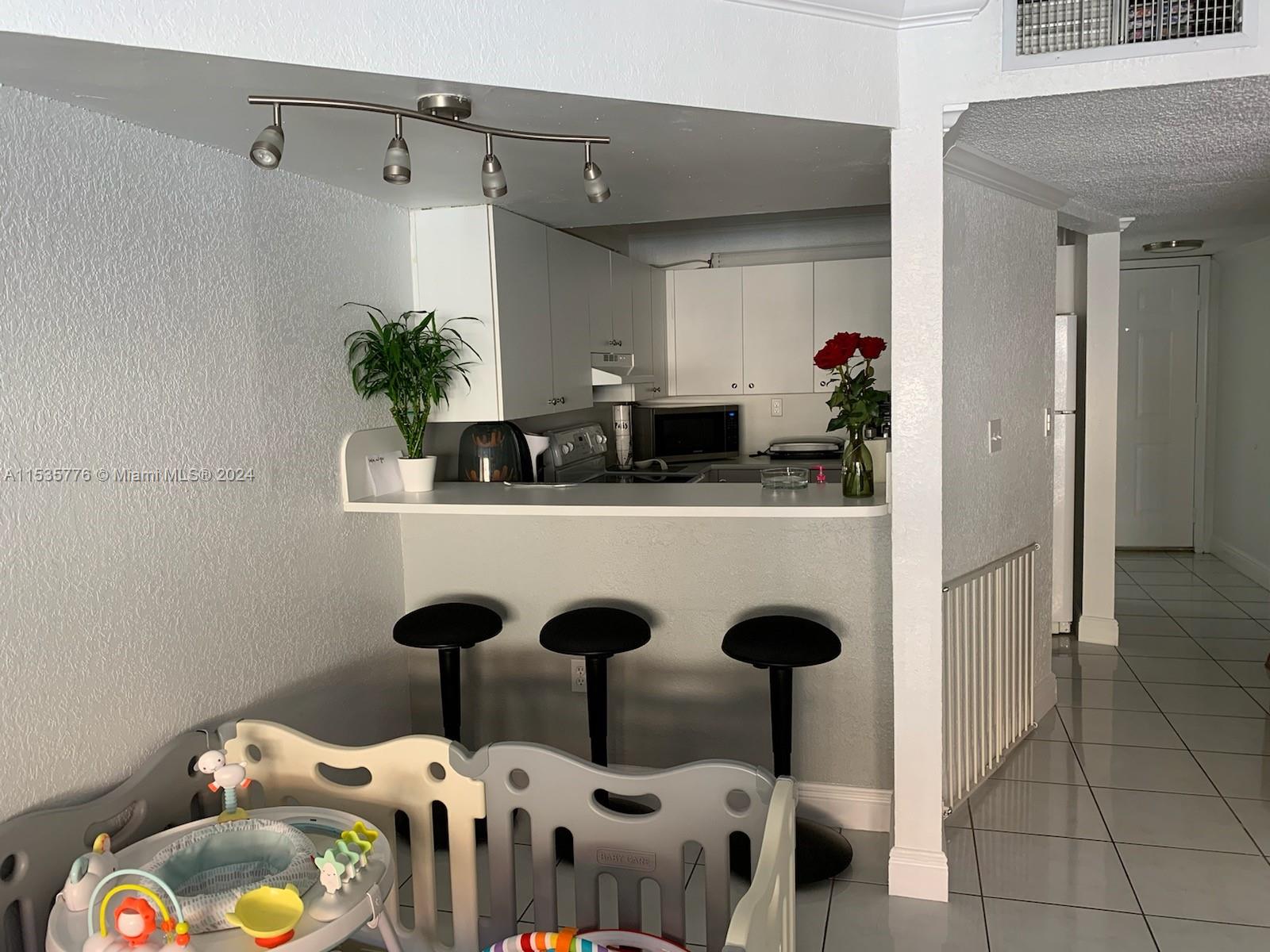 VILLAS ANDALUCIA CONDO - Residential