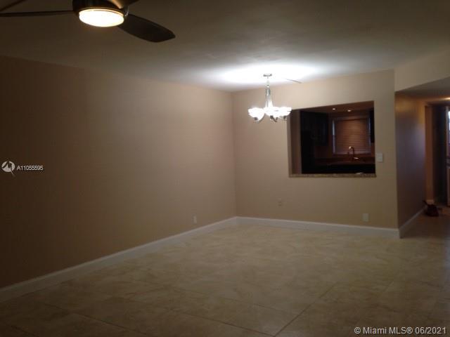 ALPINE WOODS VILLA 5 COND - Residential