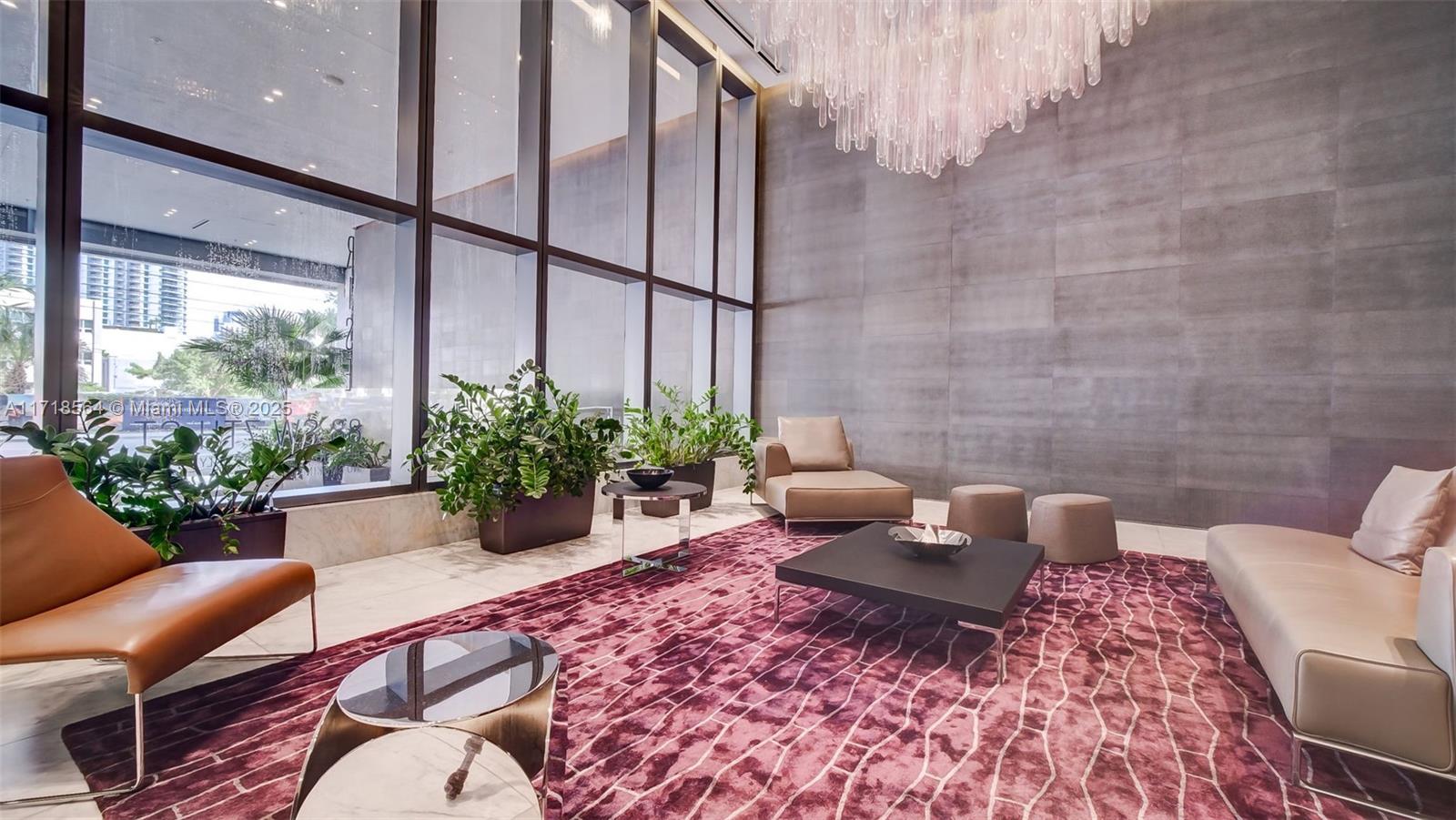 RISE CONDO - Residential