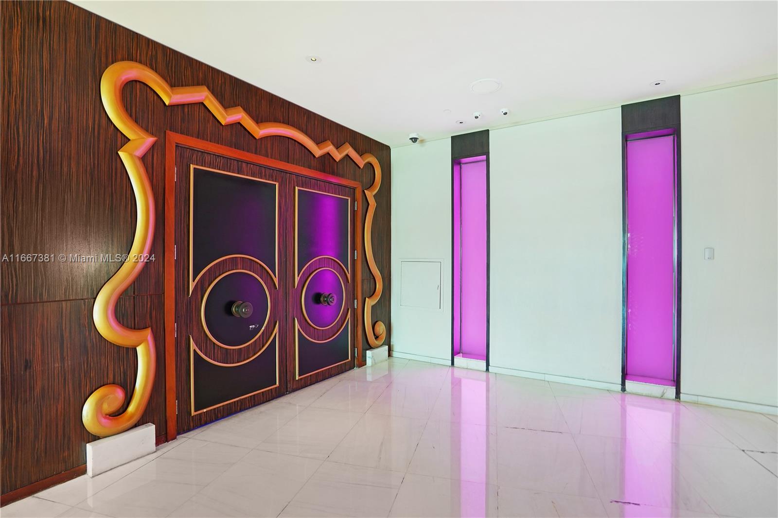 Fontainebleau II Tresor - Residential