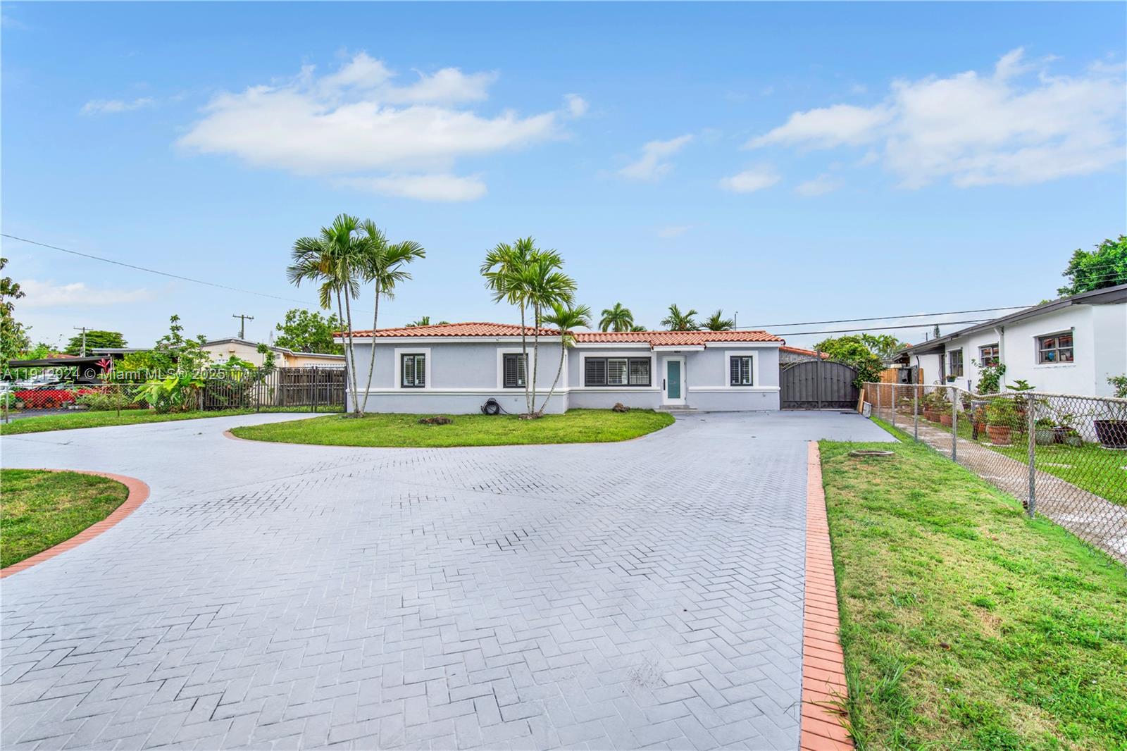 BREEZEVIEW MANORS - Residential Lease