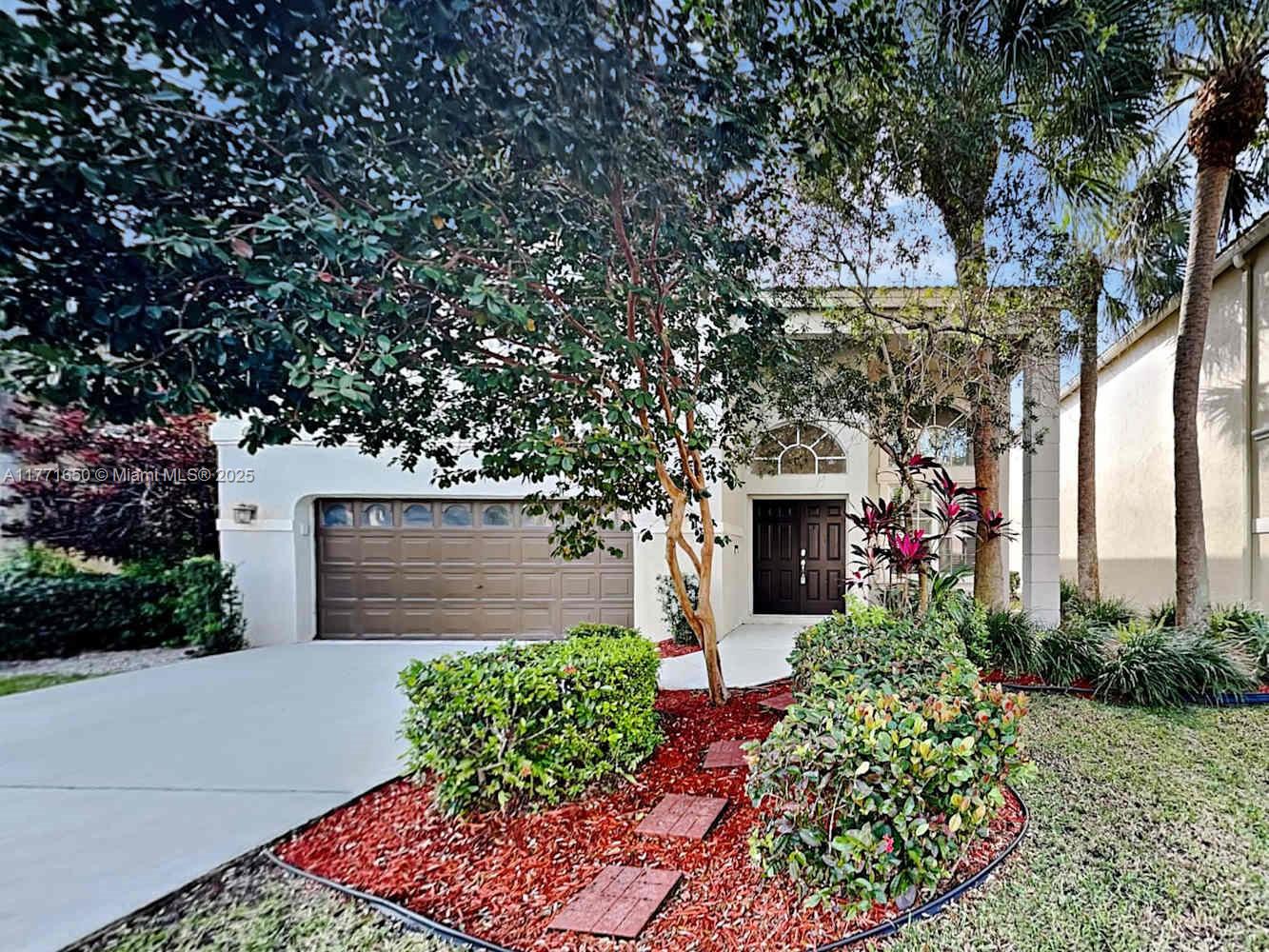 Rental Property at 10616 Nw 48th St, Coral Springs, Broward County, Florida - Bedrooms: 4 
Bathrooms: 2  - $3,900 MO.