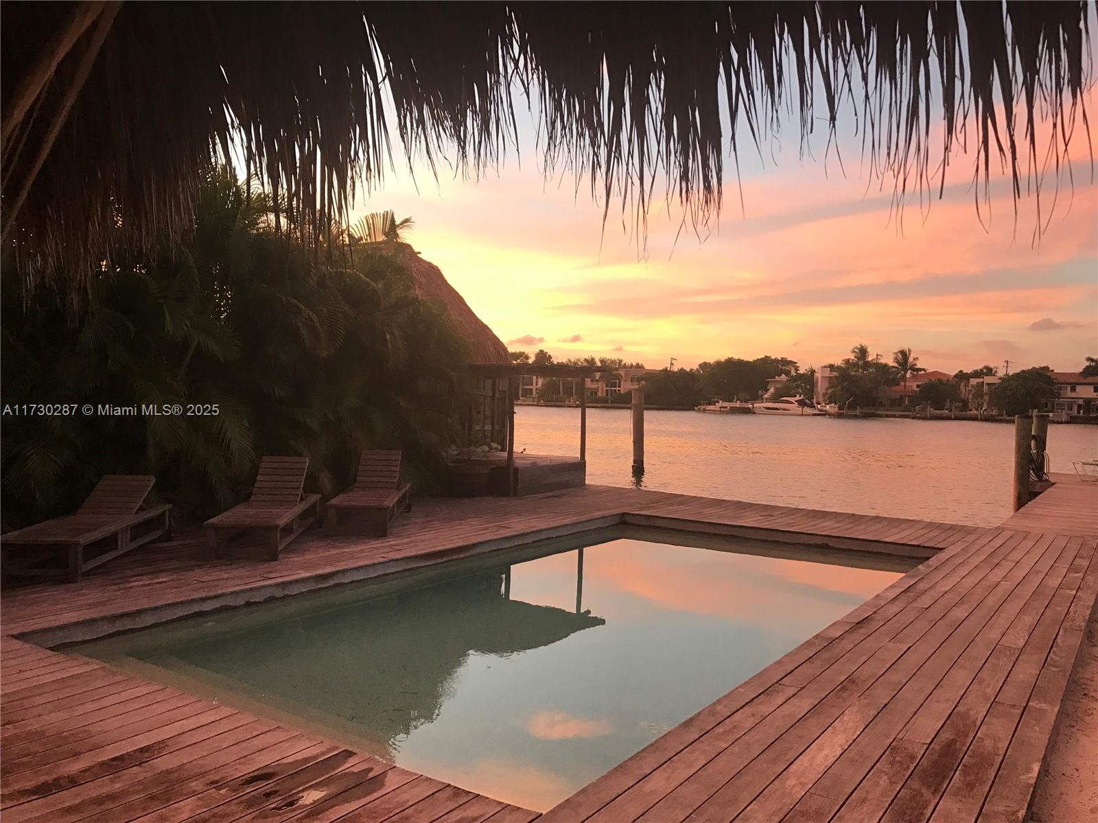 BISCAYNE BEACH-2ND ADDN - Residential