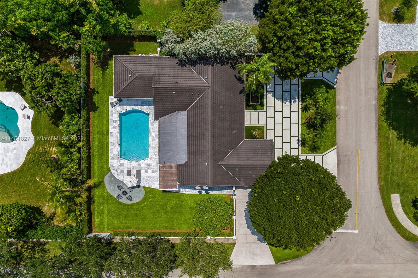 KENDALL EAST 2ND ADDN - Residential