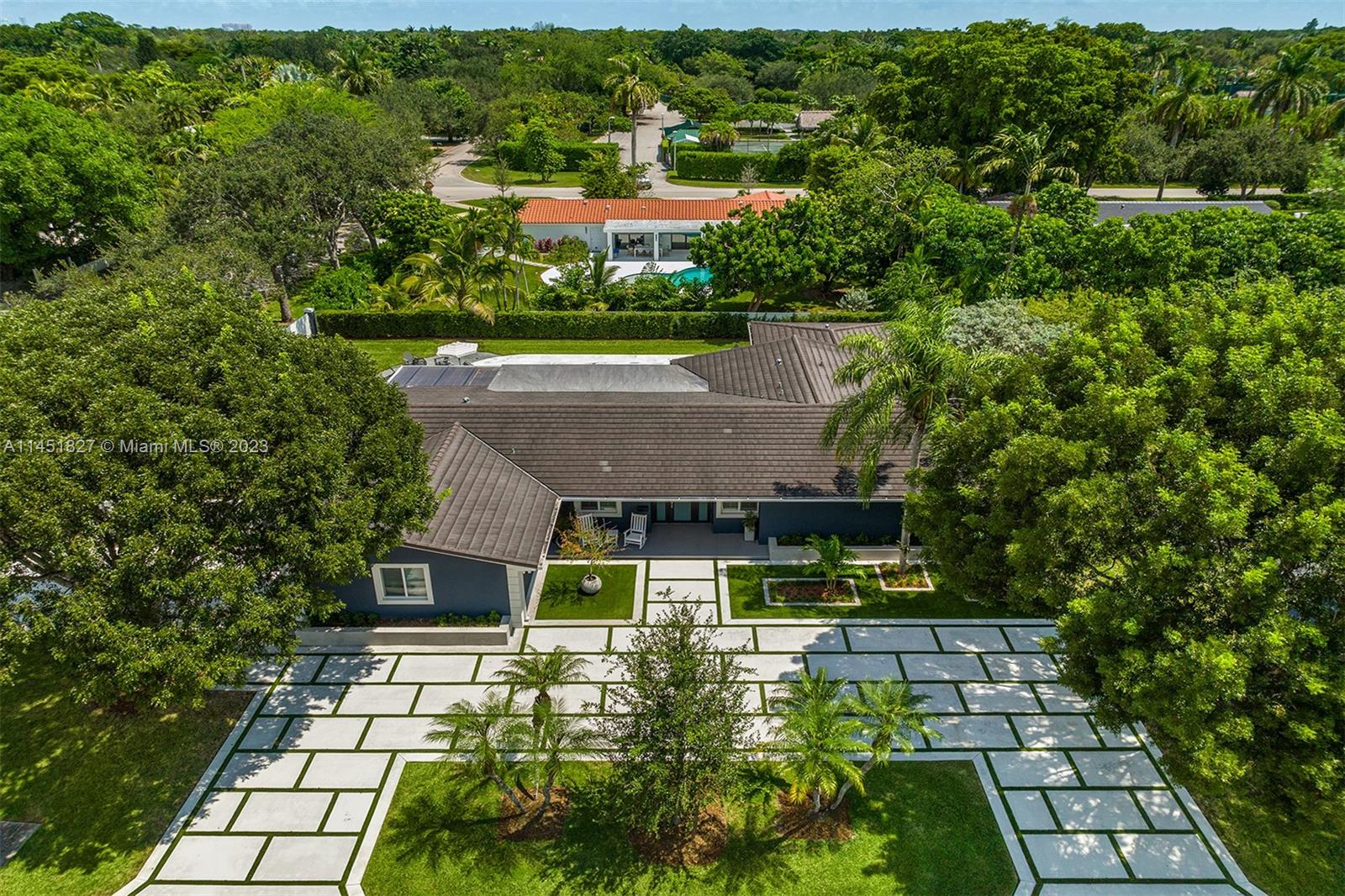 KENDALL EAST 2ND ADDN - Residential