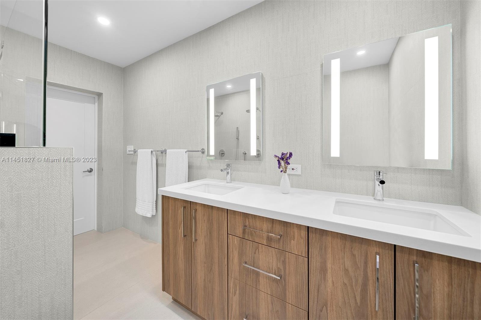 KENDALL EAST 2ND ADDN - Residential