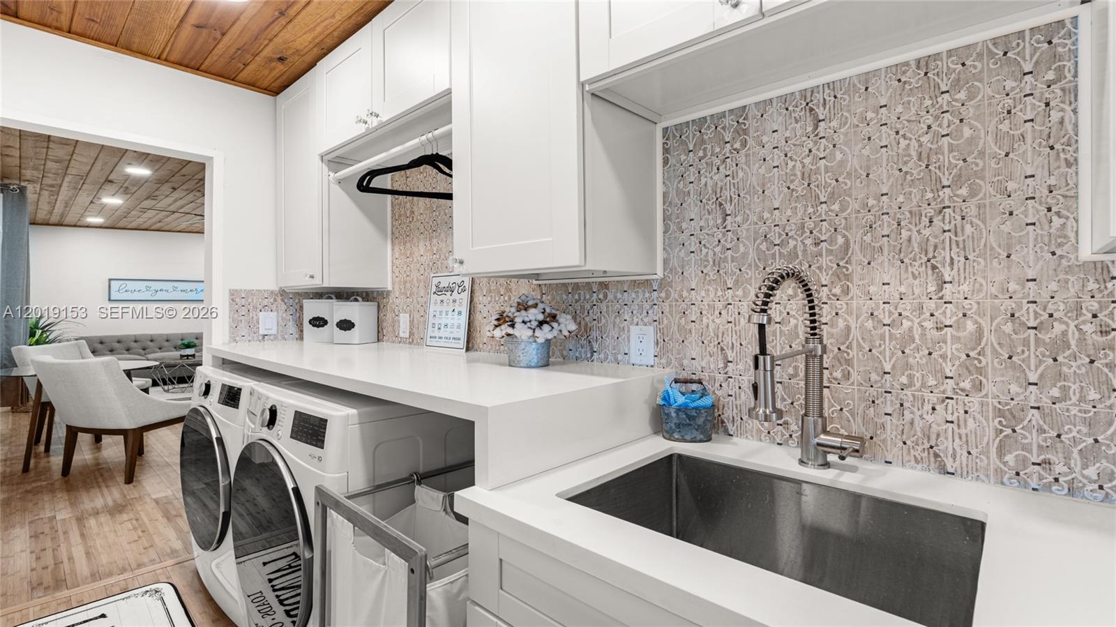 4TH AVENUE EXTENSION TO H - Residential