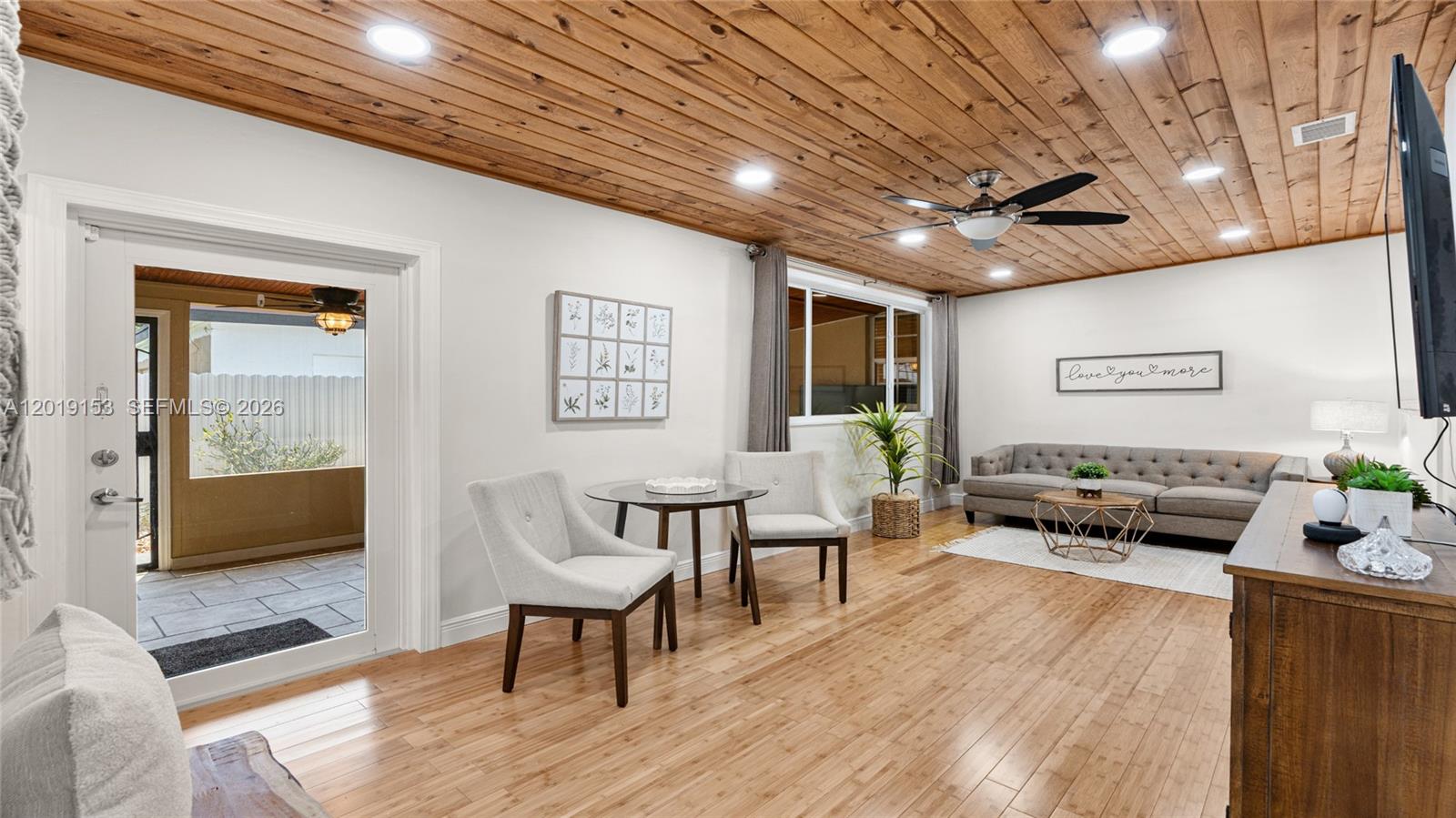 4TH AVENUE EXTENSION TO H - Residential