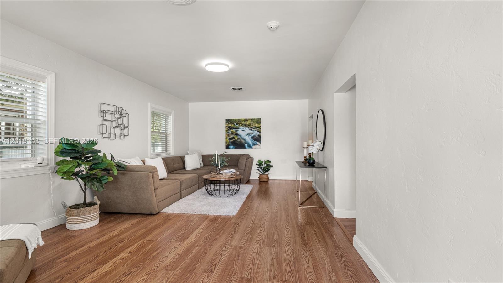 4TH AVENUE EXTENSION TO H - Residential