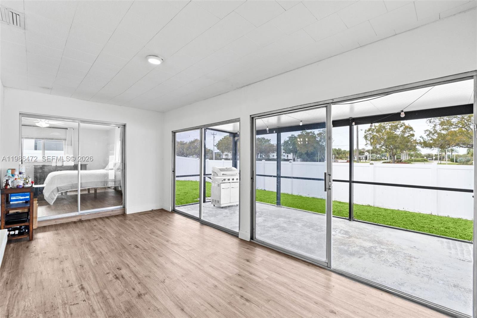 SANDALFOOT COVE SEC 7 AND - Residential