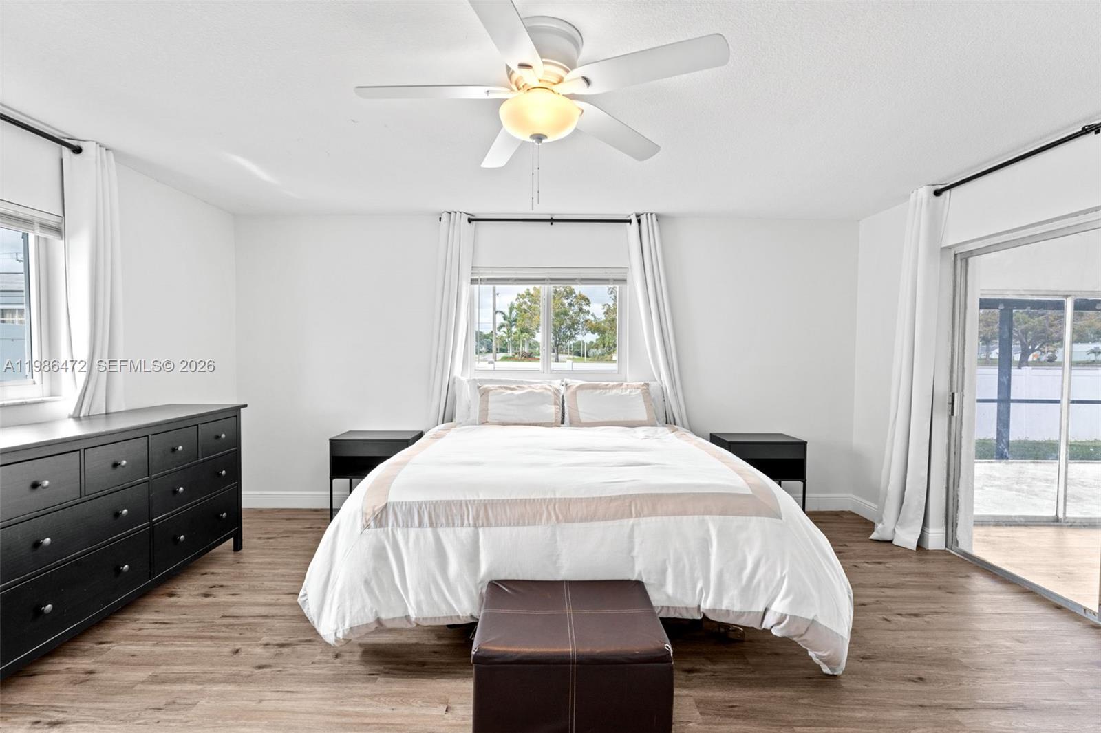 SANDALFOOT COVE SEC 7 AND - Residential