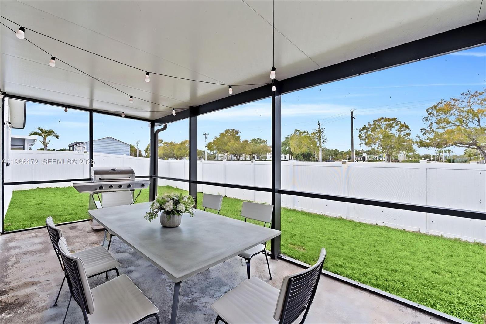 SANDALFOOT COVE SEC 7 AND - Residential