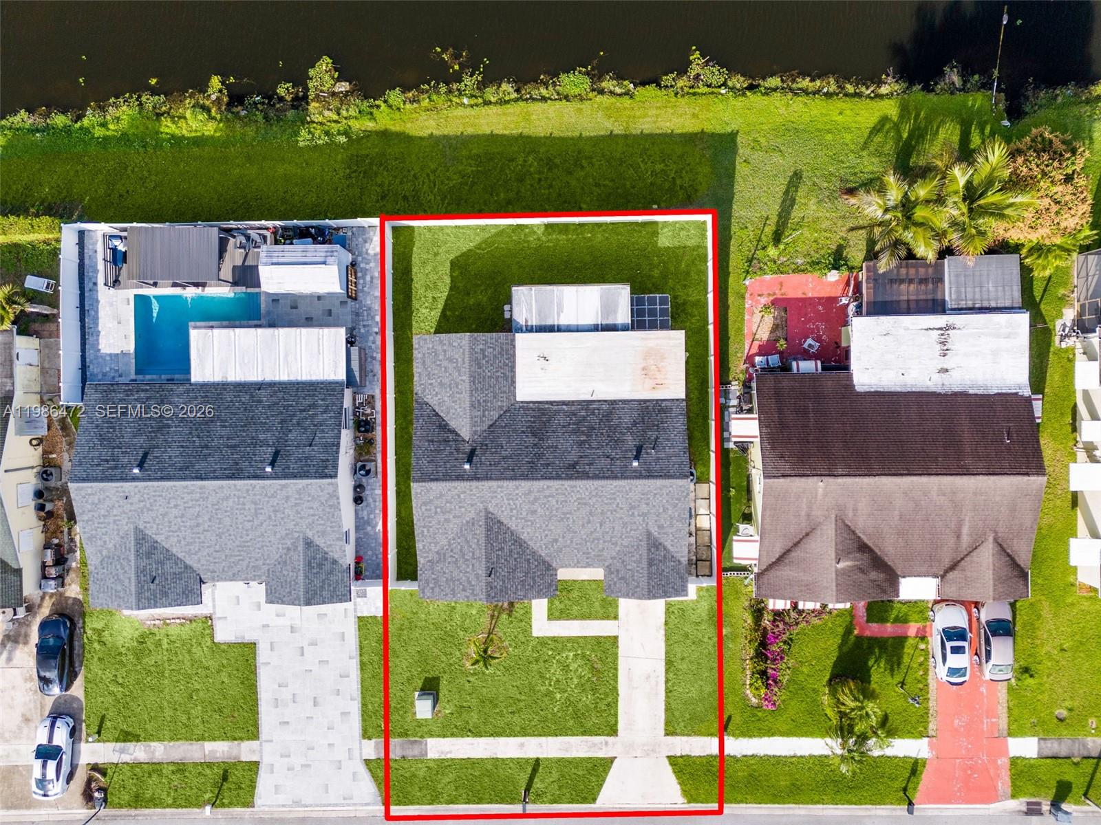 SANDALFOOT COVE SEC 7 AND - Residential