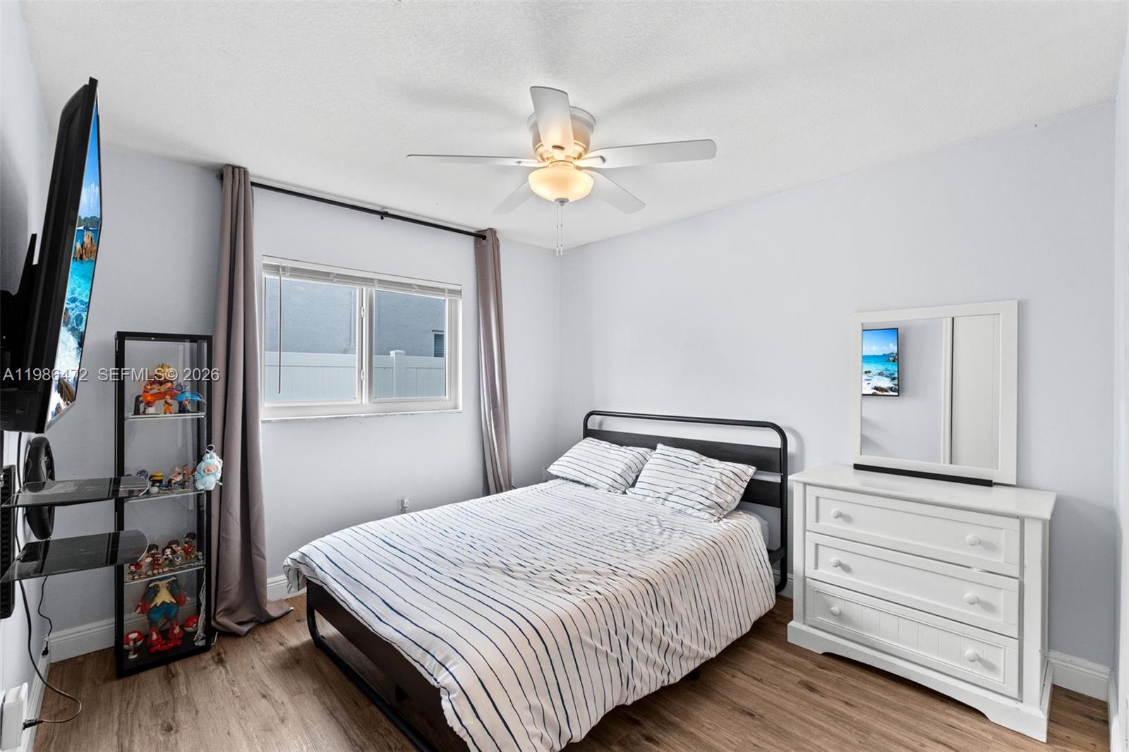 SANDALFOOT COVE SEC 7 AND - Residential