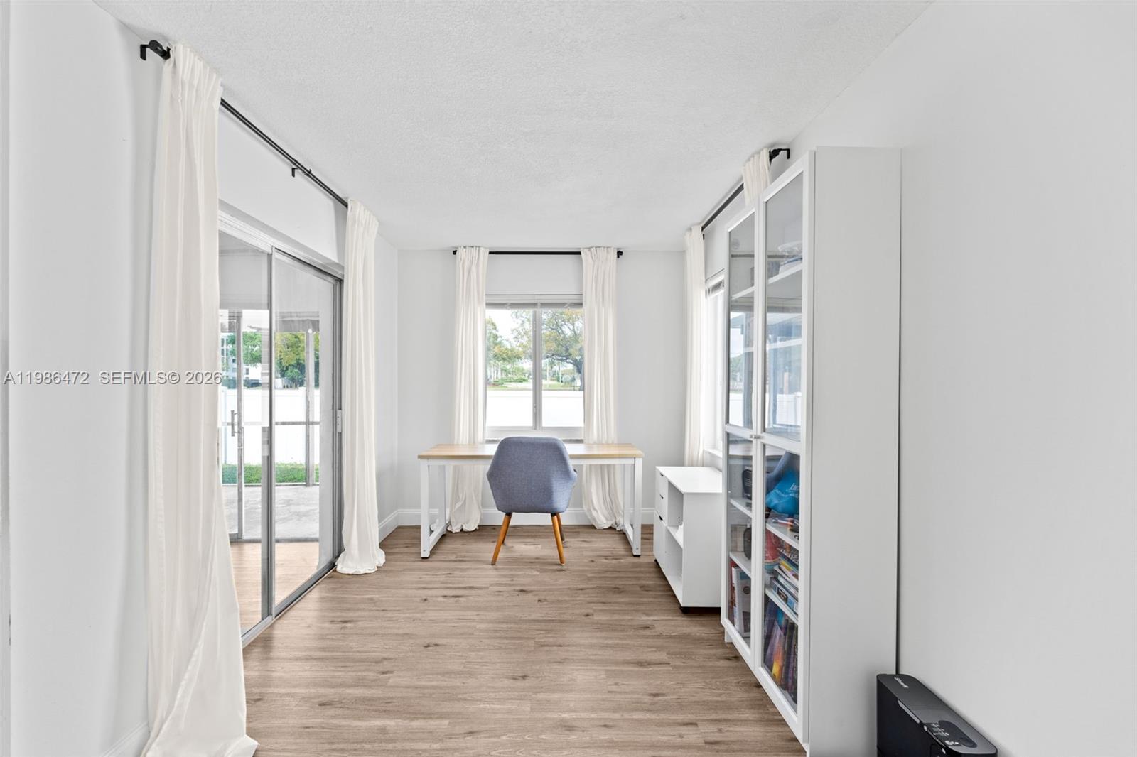 SANDALFOOT COVE SEC 7 AND - Residential