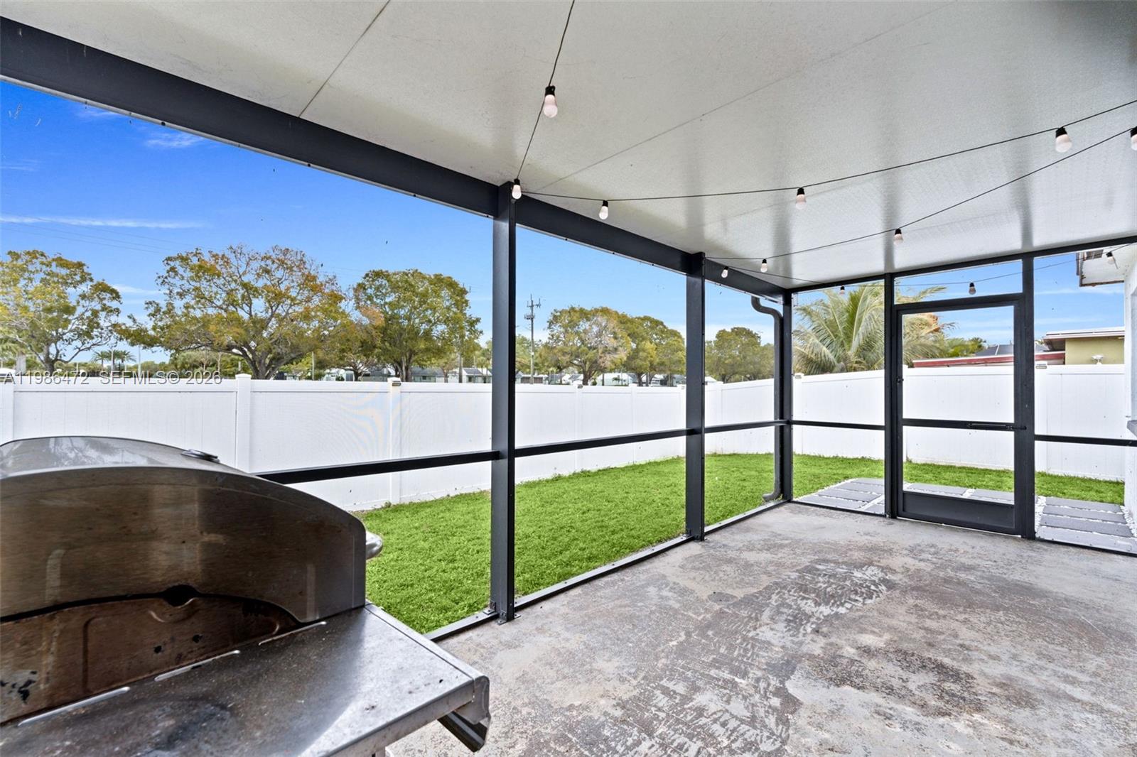 SANDALFOOT COVE SEC 7 AND - Residential